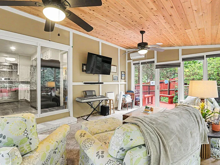 4125 Weaver Dr — Photo 25