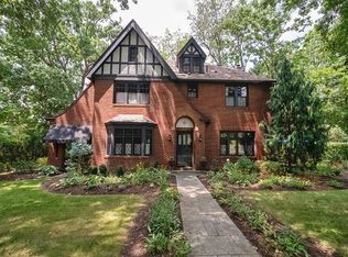 903 Wade Ln, Oakmont, PA 15139