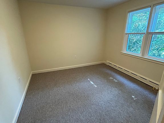 3rd image of 103 E Penn Ave #4