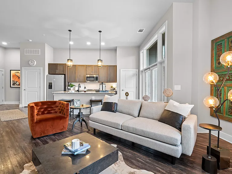 408 Jackson — Photo 14