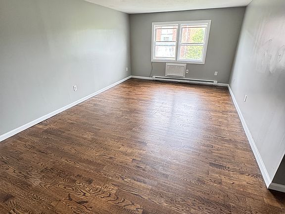 4th image of 30 Coleman St #30F