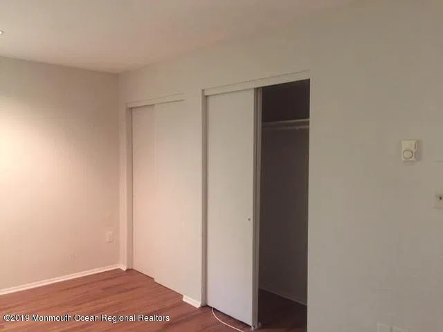 171 Amberly Dr #H — Photo 11