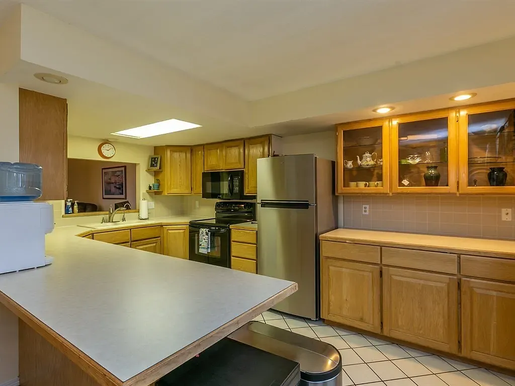 3 bed, 1914 sqft, $1,750 — Photo 3