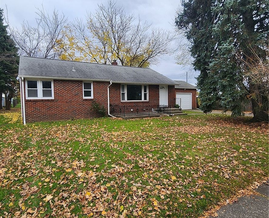 1st image of 201 S Roycroft Blvd