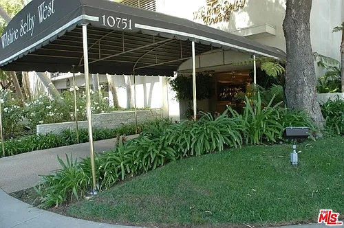 10751 Wilshire Blvd Photo 1