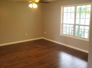 104 Comanche Ct, Bonaire, GA 31005