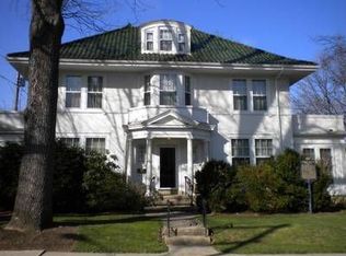 11 Maple St, Pine Grove, PA 17963