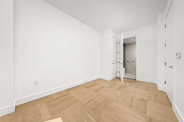 Rented by Nooklyn NYC LLC | media 74