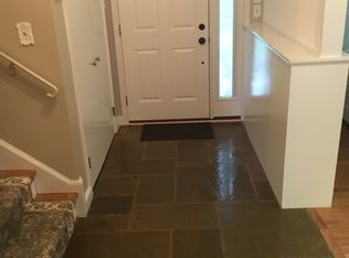 1609 Farr Rd, Wyomissing, PA 19610