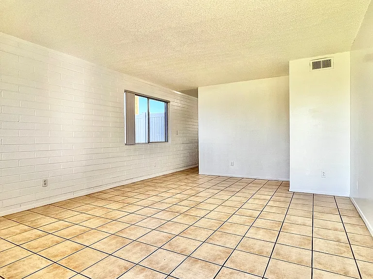 Villas on Holly — Photo 10