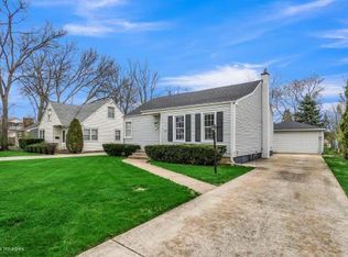 131 E Maple Ave, Villa Park, IL 60181