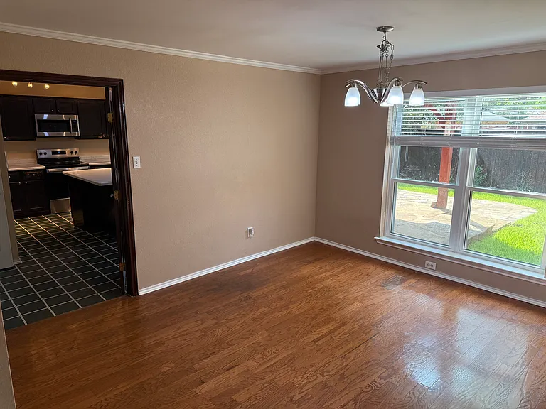 2210 Crystal Creek Ln — Photo 15