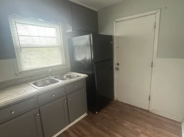 3013 Holmes Ave NW, Huntsville, AL 35816