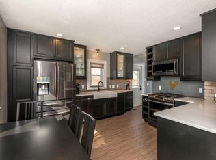 2920 W 110th St, Minneapolis, MN 55431