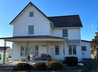 102 W Conaty St, Mc Connell, IL 61050