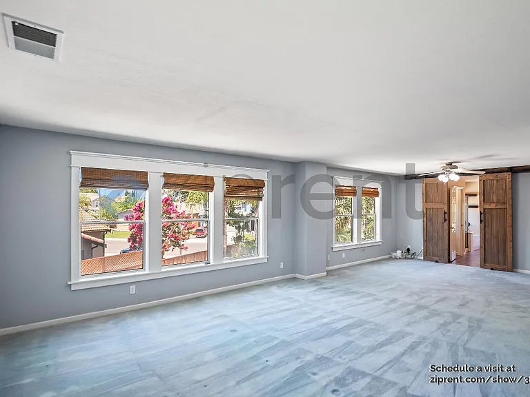19 Lowell Ct — Photo 26