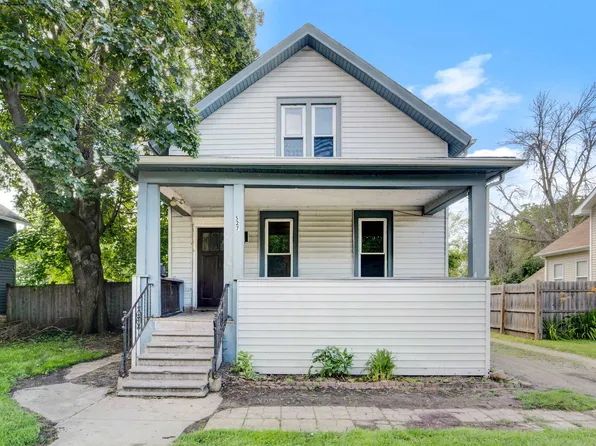 527 Bowen St, Oshkosh, WI 54901