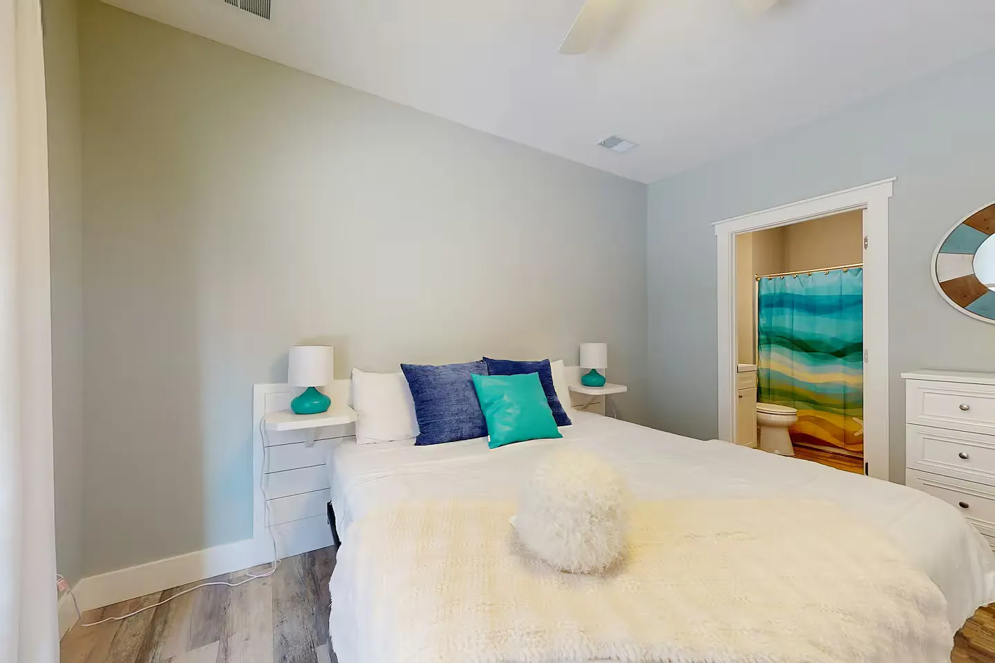 2 bed, 753 sqft, $1,800 — Photo 4