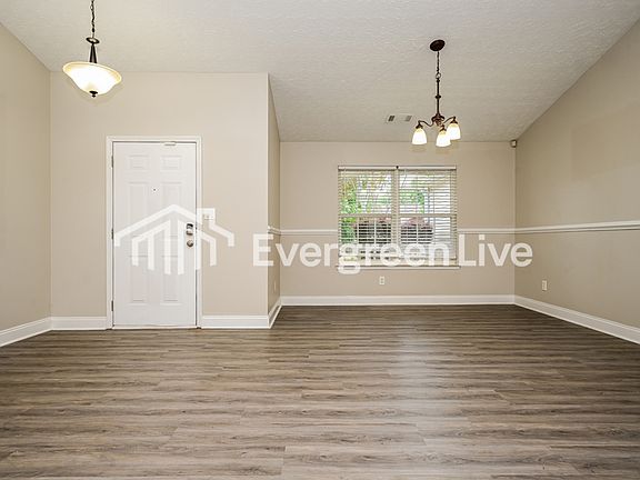 4th image of 5245 Yellow Pine Dr