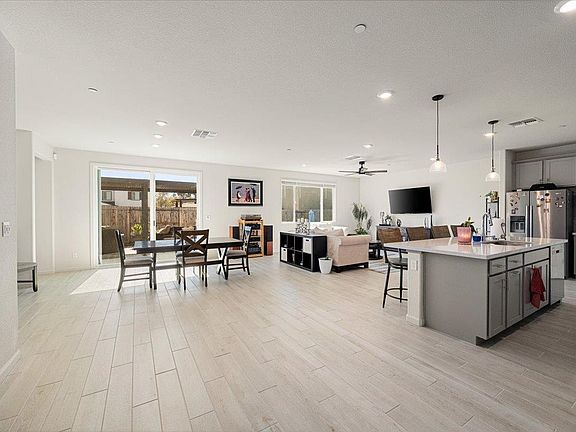 4th image of 116 Cardini Ln