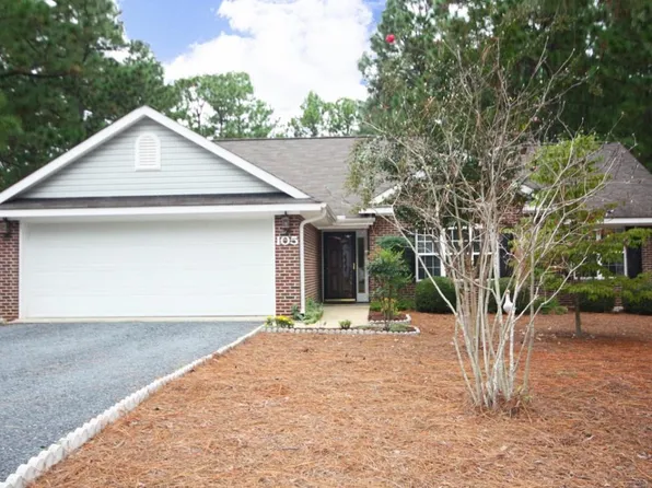 105 Rutledge Ln, Pinehurst, NC 28374