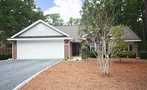 105 Rutledge Ln Photo 1