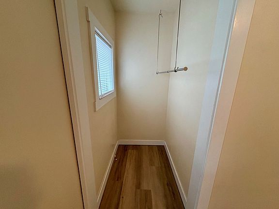 5th image of 4401 1/2 Rainier Ave S