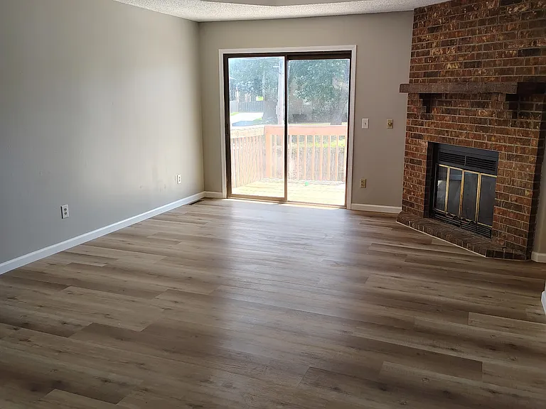 3494 S Christy Ct — Photo 4