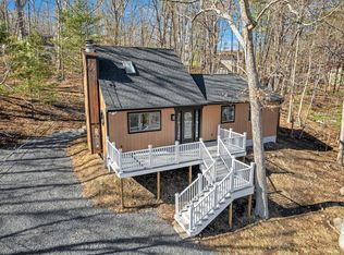 1222 Stony Hollow Cir, East Stroudsburg, PA 18302