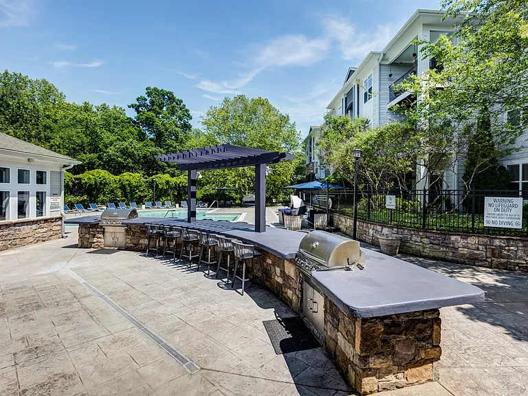 Avana Lake Norman — Photo 15