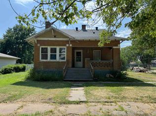 204 S Barbeck St, Holyrood, KS 67450