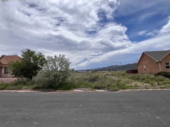 424 Empire Rd, Canon City, CO 81212