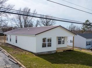 202 W Chestnut St, Fulton, MO 65251