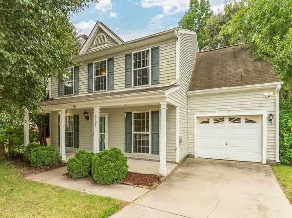 5001 Croftwood Dr, Raleigh, NC 27616