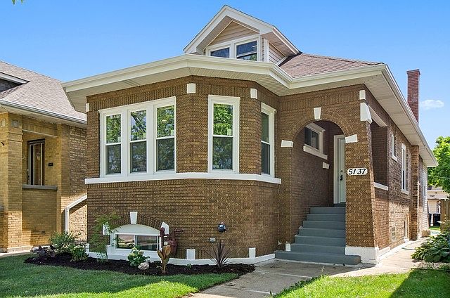 1st image of 5137 N Kostner Ave