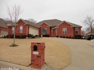 105 Black Oak Pl, Searcy, AR 72143