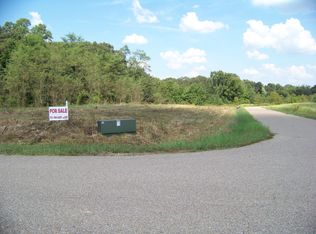 135 Emma Claire Rd, Oakland, TN 38060