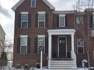 513 Shaw St, Mechanicsburg, PA 17050