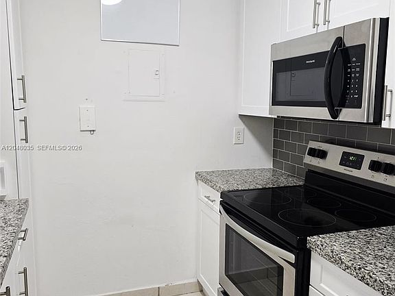 4th image of 8877 Fontainebleau Blvd APT 202