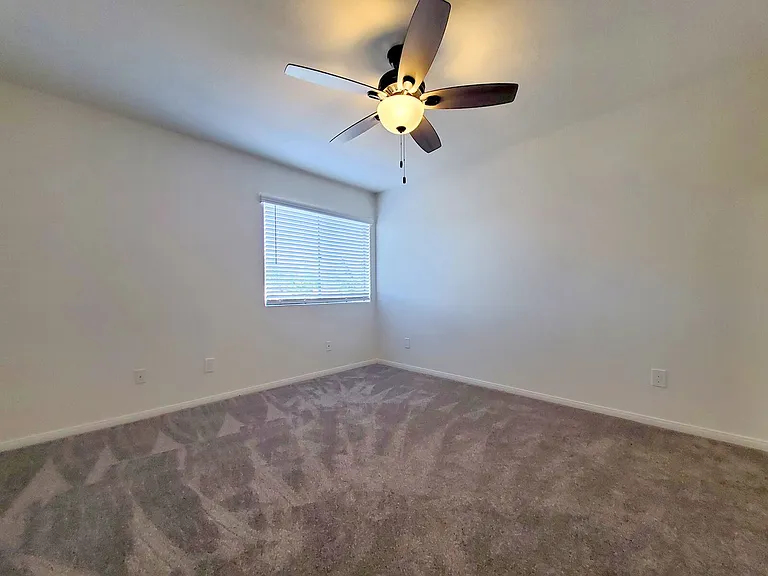 Palm Villas Apartments — Photo 18