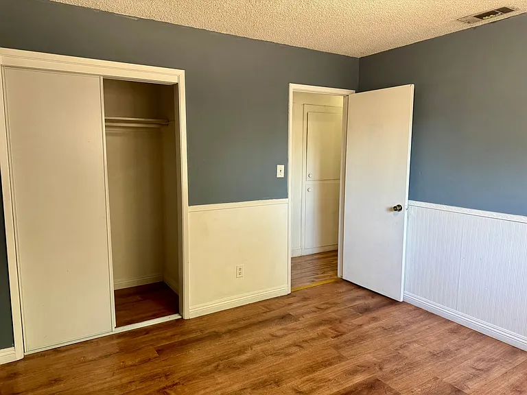 1880 Barnett Way — Photo 10