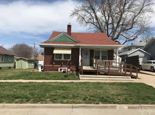 311 5th Ave E, Oskaloosa, IA 52577