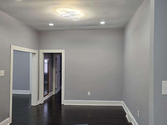 4th image of 111 N 4th Ave #111