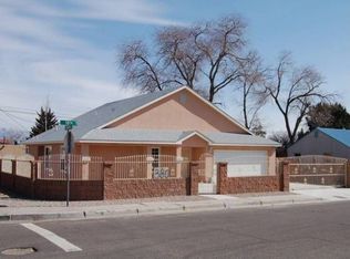 380 58th St NW, Albuquerque, NM 87105