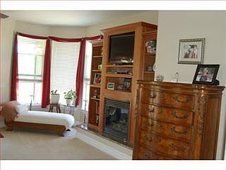5th image of 9059 Ludis Ln