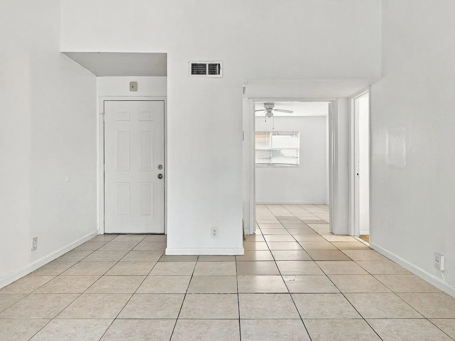 1 bed, 1.0 bath, 630 sqft, $1,645 — Photo 4