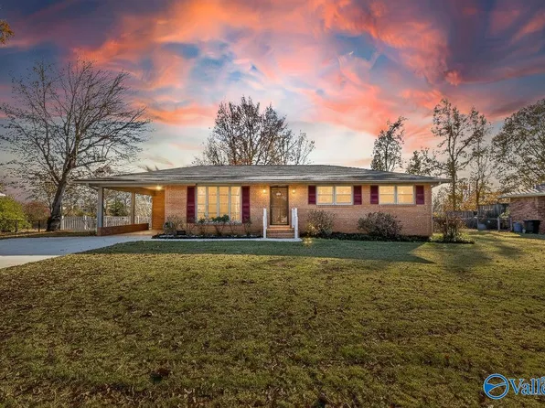 551 Reed Rd, Guntersville, AL 35976