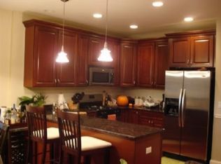 6365 S Ingleside Ave APT 2, Chicago, IL 60637