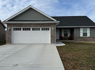 101 Rockport Dr, Troy, MO