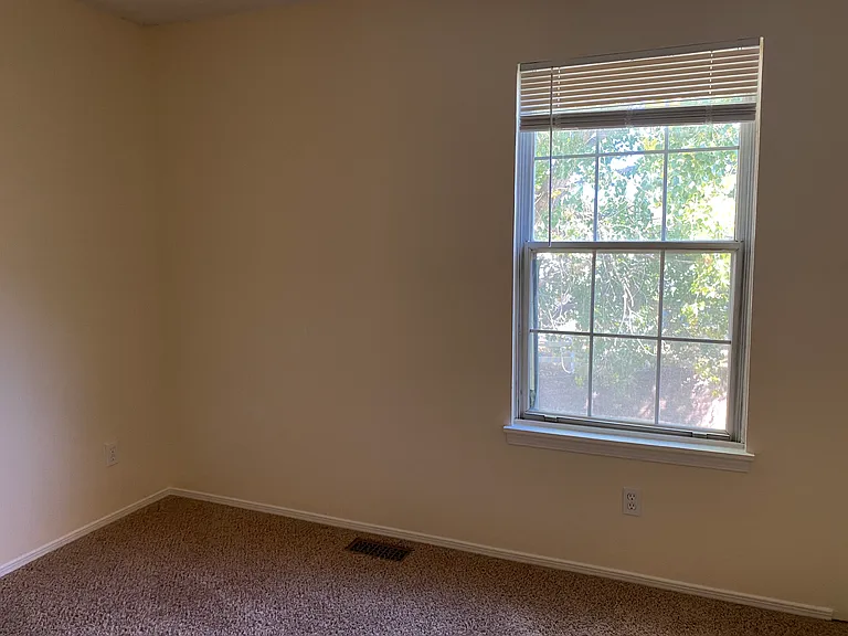 9306 W Ontario Dr — Photo 9